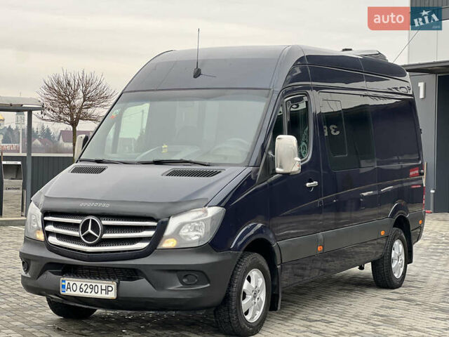Синий Мерседес Sprinter, объемом двигателя 2.1 л и пробегом 380 тыс. км за 18950 $, фото 1 на Automoto.ua