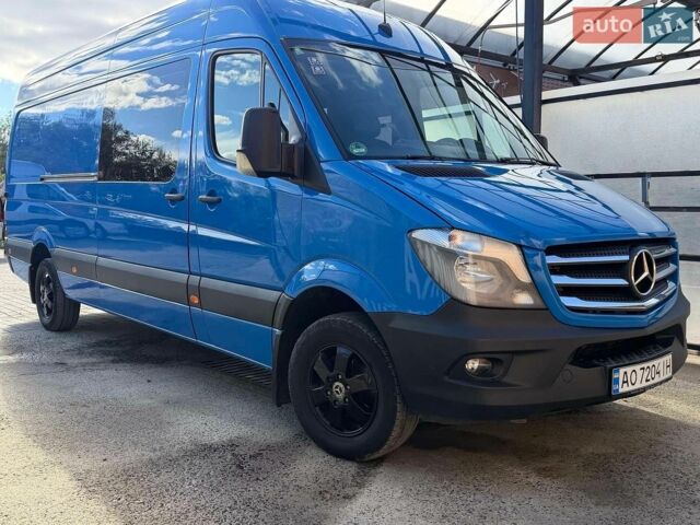 Синий Мерседес Sprinter, объемом двигателя 3 л и пробегом 610 тыс. км за 29000 $, фото 1 на Automoto.ua