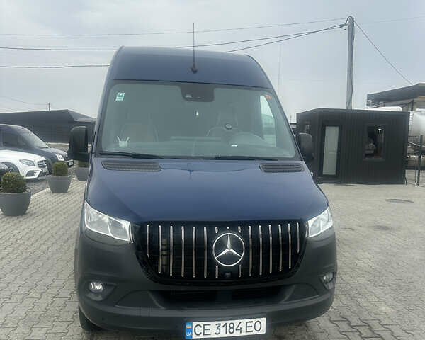 Синій Мерседес Sprinter, об'ємом двигуна 2.9 л та пробігом 420 тис. км за 54268 $, фото 1 на Automoto.ua