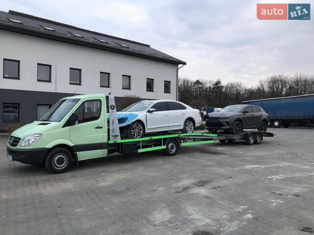 Зелений Мерседес Sprinter, об'ємом двигуна 2.15 л та пробігом 180 тис. км за 23900 $, фото 1 на Automoto.ua