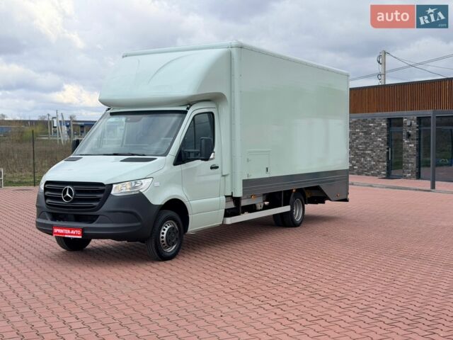 Зеленый Мерседес Sprinter, объемом двигателя 2.1 л и пробегом 196 тыс. км за 42000 $, фото 1 на Automoto.ua