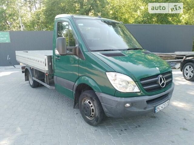Зеленый Мерседес Sprinter, объемом двигателя 2.1 л и пробегом 400 тыс. км за 21999 $, фото 1 на Automoto.ua