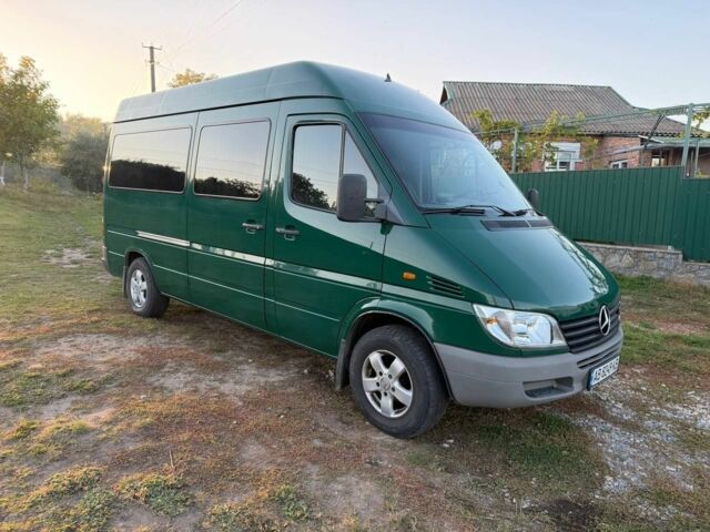 Зелений Мерседес Sprinter, об'ємом двигуна 2.7 л та пробігом 397 тис. км за 11008 $, фото 1 на Automoto.ua