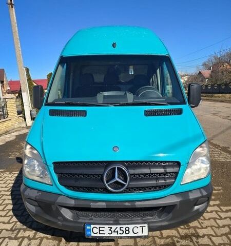 Зелений Мерседес Sprinter, об'ємом двигуна 2.1 л та пробігом 368 тис. км за 11500 $, фото 1 на Automoto.ua