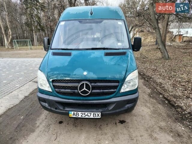 Зелений Мерседес Sprinter, об'ємом двигуна 2.1 л та пробігом 258 тис. км за 10000 $, фото 1 на Automoto.ua