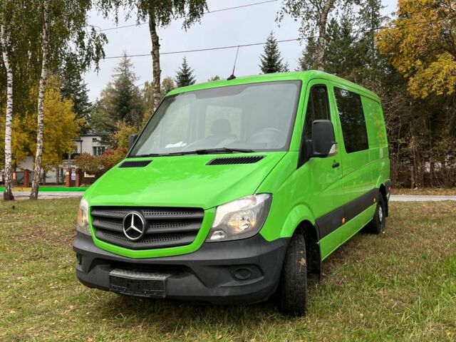 Зелений Мерседес Sprinter, об'ємом двигуна 2.2 л та пробігом 170 тис. км за 20000 $, фото 1 на Automoto.ua