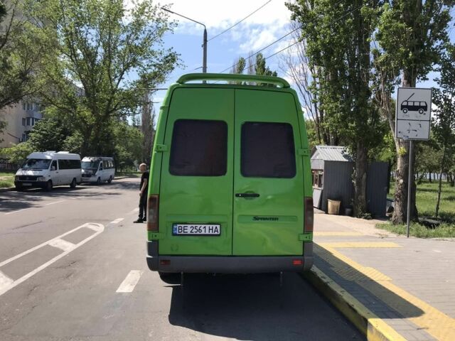 Мерседес Sprinter 2000 в Николаеве на Automoto.ua Зеленый Мерседес Sprinter, объемом двигателя 2.2 л и пробегом 100 тыс. км за 9000 $, фото 1 на Automoto.ua