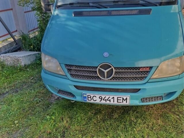 Зелений Мерседес Sprinter, об'ємом двигуна 2.7 л та пробігом 287 тис. км за 6000 $, фото 1 на Automoto.ua