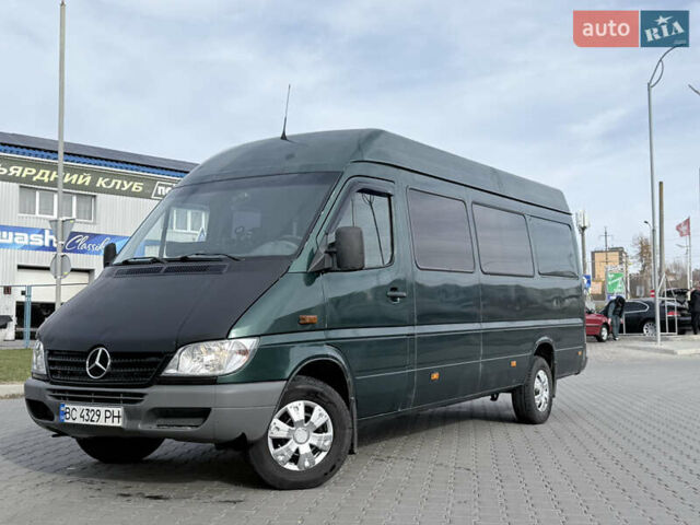 Зелений Мерседес Sprinter, об'ємом двигуна 2.69 л та пробігом 720 тис. км за 7600 $, фото 1 на Automoto.ua