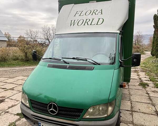 Мерседес Sprinter 2004 у Тячеве на Automoto.ua Зелений Мерседес Sprinter, об'ємом двигуна 2.1 л та пробігом 450 тис. км за 10500 $, фото 1 на Automoto.ua