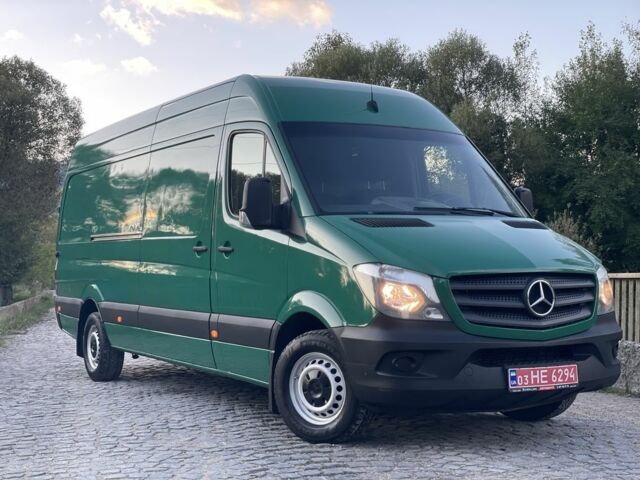 Зеленый Мерседес Sprinter, объемом двигателя 3 л и пробегом 380 тыс. км за 23999 $, фото 1 на Automoto.ua