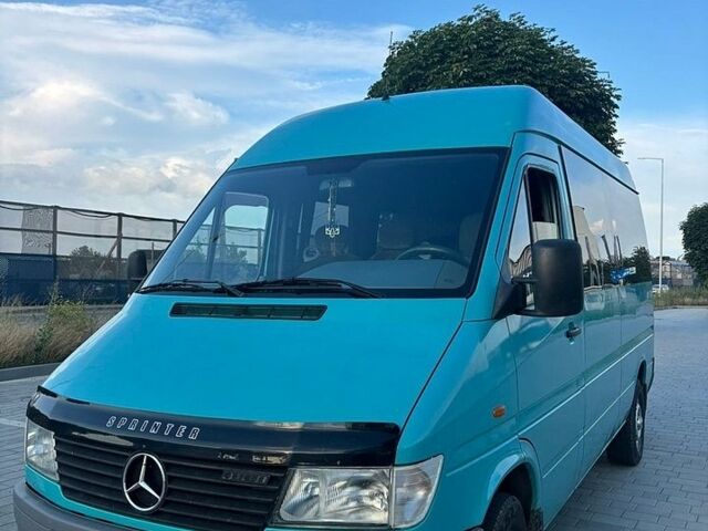 Зелений Мерседес Sprinter, об'ємом двигуна 2.87 л та пробігом 990 тис. км за 6700 $, фото 1 на Automoto.ua