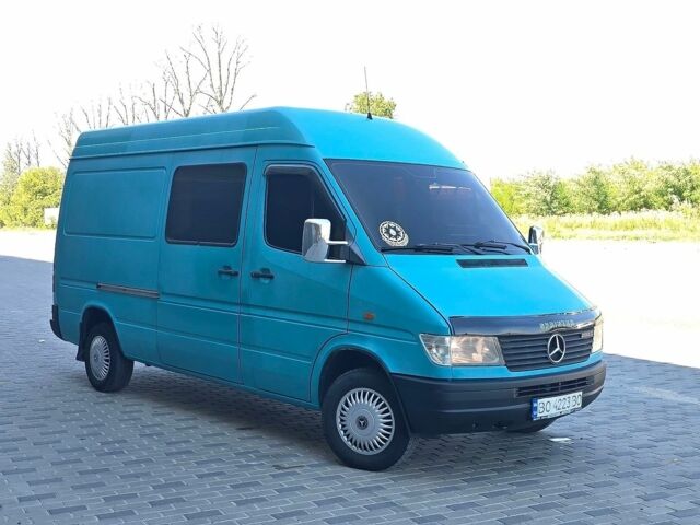Зеленый Мерседес Sprinter, объемом двигателя 2.3 л и пробегом 353 тыс. км за 5500 $, фото 1 на Automoto.ua
