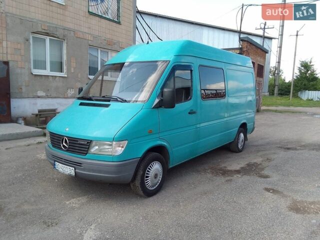 Зеленый Мерседес Sprinter, объемом двигателя 2.3 л и пробегом 360 тыс. км за 5299 $, фото 1 на Automoto.ua