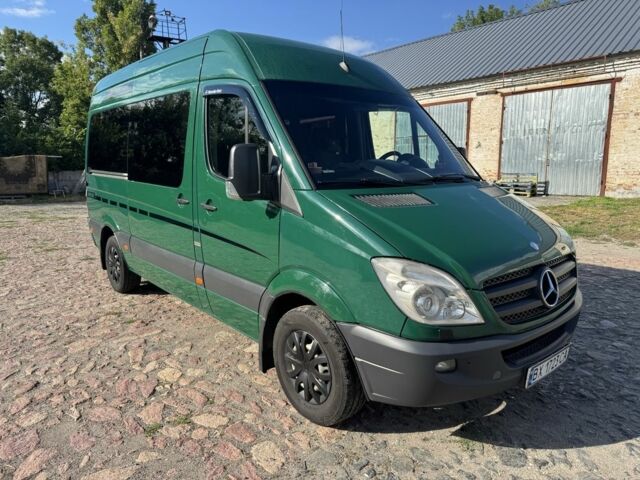 Зеленый Мерседес Sprinter, объемом двигателя 3 л и пробегом 650 тыс. км за 19981 $, фото 1 на Automoto.ua