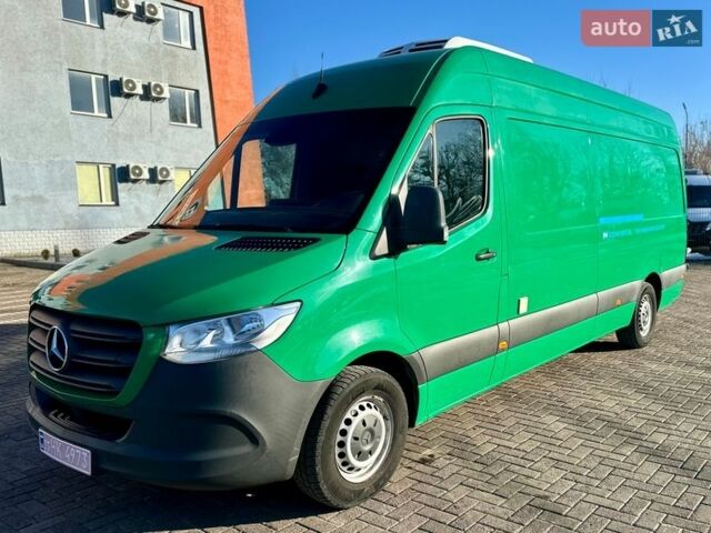 Зелений Мерседес Sprinter, об'ємом двигуна 2.2 л та пробігом 224 тис. км за 27650 $, фото 1 на Automoto.ua