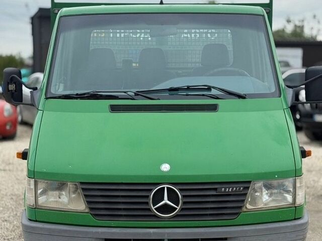 Зеленый Мерседес Sprinter, объемом двигателя 2.87 л и пробегом 383 тыс. км за 16500 $, фото 1 на Automoto.ua