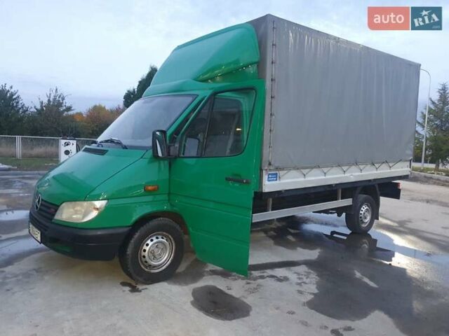 Зеленый Мерседес Sprinter, объемом двигателя 2.15 л и пробегом 350 тыс. км за 10500 $, фото 1 на Automoto.ua