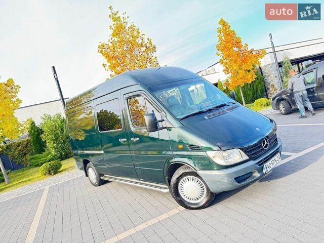 Зеленый Мерседес Sprinter, объемом двигателя 2.7 л и пробегом 460 тыс. км за 7900 $, фото 1 на Automoto.ua