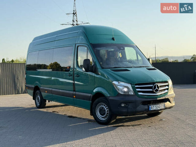Зеленый Мерседес Sprinter, объемом двигателя 2.99 л и пробегом 777 тыс. км за 28978 $, фото 1 на Automoto.ua