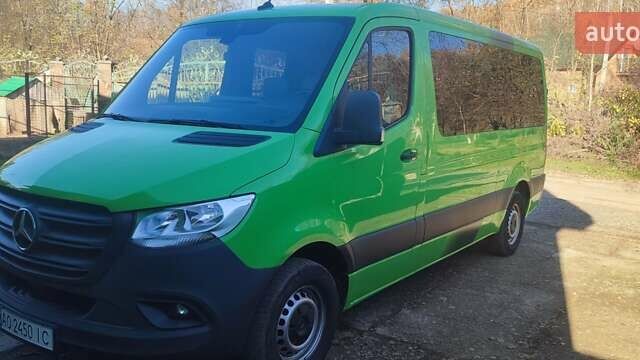 Зелений Мерседес Sprinter, об'ємом двигуна 0 л та пробігом 190 тис. км за 30500 $, фото 1 на Automoto.ua