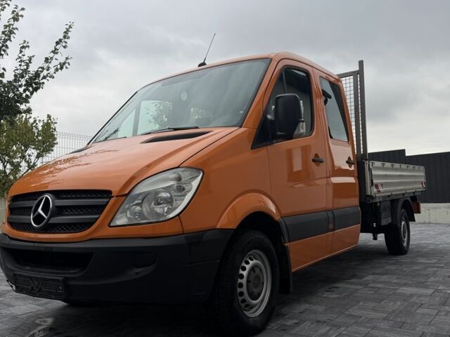 Помаранчевий Мерседес Sprinter, об'ємом двигуна 3 л та пробігом 369 тис. км за 19876 $, фото 1 на Automoto.ua