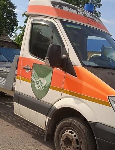 Оранжевый Мерседес Sprinter, объемом двигателя 2.2 л и пробегом 250 тыс. км за 7700 $, фото 1 на Automoto.ua