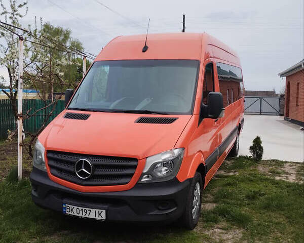 Оранжевый Мерседес Sprinter, объемом двигателя 0 л и пробегом 440 тыс. км за 27500 $, фото 1 на Automoto.ua