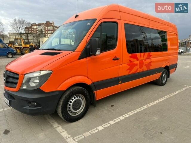 Оранжевый Мерседес Sprinter, объемом двигателя 1.8 л и пробегом 430 тыс. км за 15000 $, фото 1 на Automoto.ua