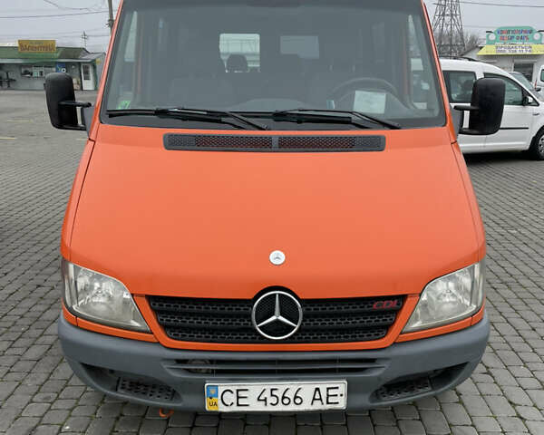 Помаранчевий Мерседес Sprinter, об'ємом двигуна 0 л та пробігом 342 тис. км за 10000 $, фото 1 на Automoto.ua