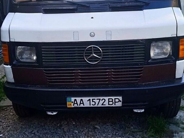 Білий Мерседес T1, об'ємом двигуна 3 л та пробігом 480 тис. км за 3000 $, фото 1 на Automoto.ua