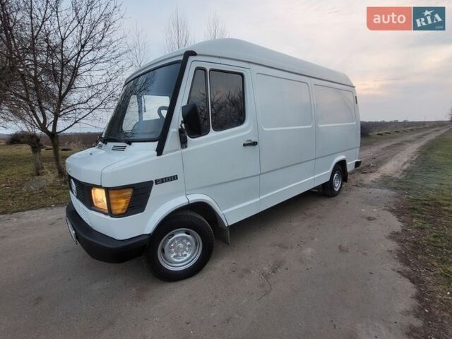 Белый Мерседес T1, объемом двигателя 0 л и пробегом 600 тыс. км за 5300 $, фото 1 на Automoto.ua