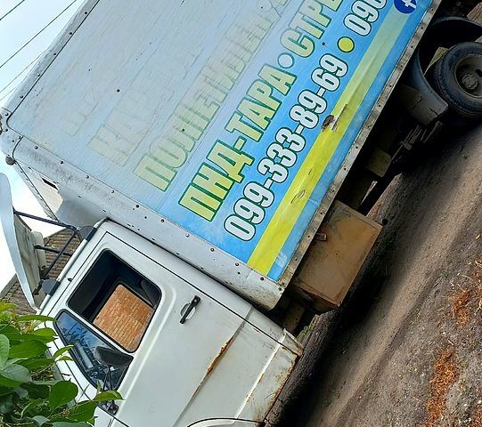 Белый Мерседес T1, объемом двигателя 2.9 л и пробегом 0 тыс. км за 4500 $, фото 1 на Automoto.ua