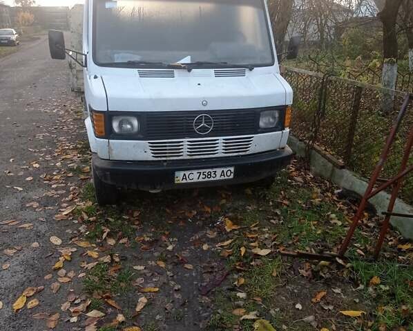 Белый Мерседес T1, объемом двигателя 2.9 л и пробегом 500 тыс. км за 7200 $, фото 1 на Automoto.ua