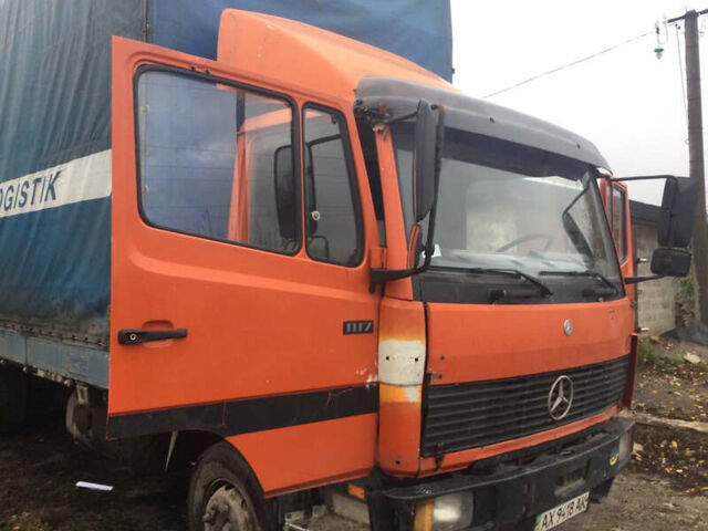 Червоний Мерседес T1, об'ємом двигуна 5.96 л та пробігом 80 тис. км за 7500 $, фото 1 на Automoto.ua