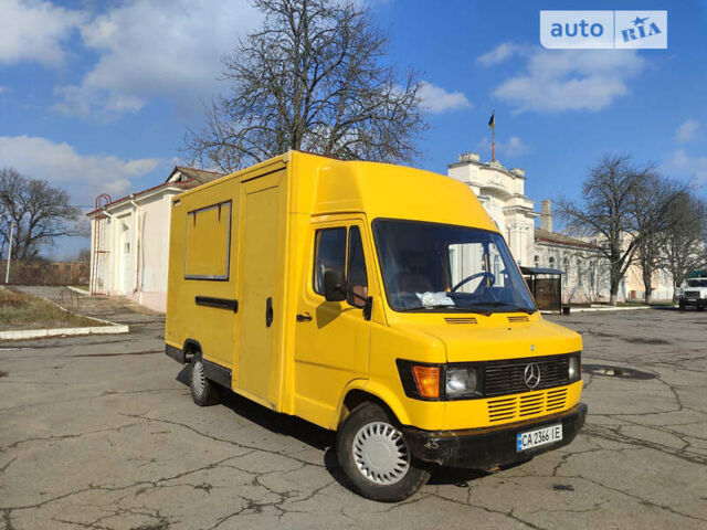 Мерседес T1, об'ємом двигуна 2.3 л та пробігом 300 тис. км за 4300 $, фото 1 на Automoto.ua