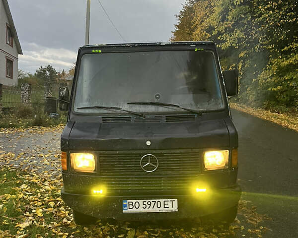 Синій Мерседес T1, об'ємом двигуна 2.4 л та пробігом 400 тис. км за 1250 $, фото 1 на Automoto.ua
