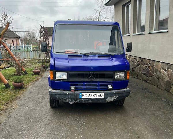 Синій Мерседес T1, об'ємом двигуна 2.3 л та пробігом 500 тис. км за 3500 $, фото 1 на Automoto.ua