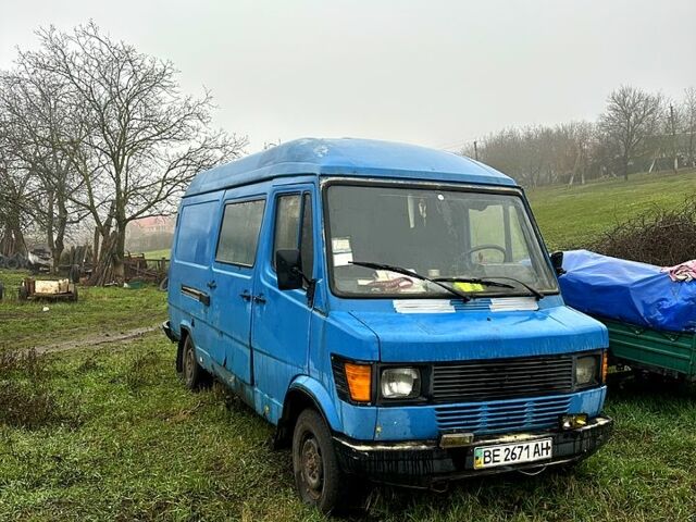 Синий Мерседес T1, объемом двигателя 2.4 л и пробегом 0 тыс. км за 999 $, фото 1 на Automoto.ua