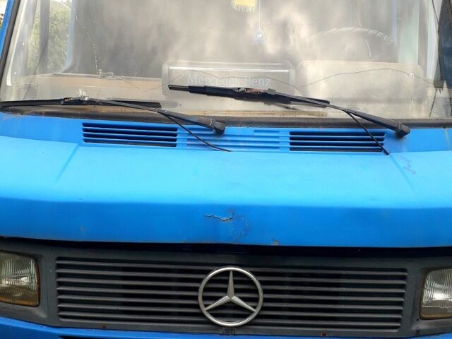 Синій Мерседес T1, об'ємом двигуна 2.9 л та пробігом 0 тис. км за 2650 $, фото 1 на Automoto.ua