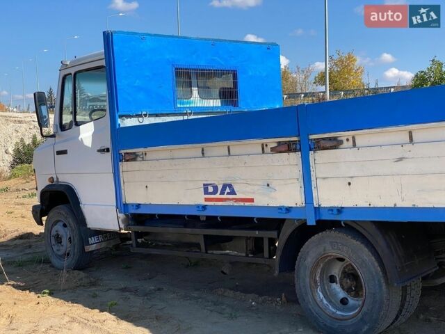 Белый Мерседес T2, объемом двигателя 3.97 л и пробегом 320 тыс. км за 6000 $, фото 1 на Automoto.ua