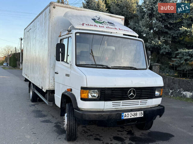 Белый Мерседес T2, объемом двигателя 4 л и пробегом 441 тыс. км за 8200 $, фото 1 на Automoto.ua