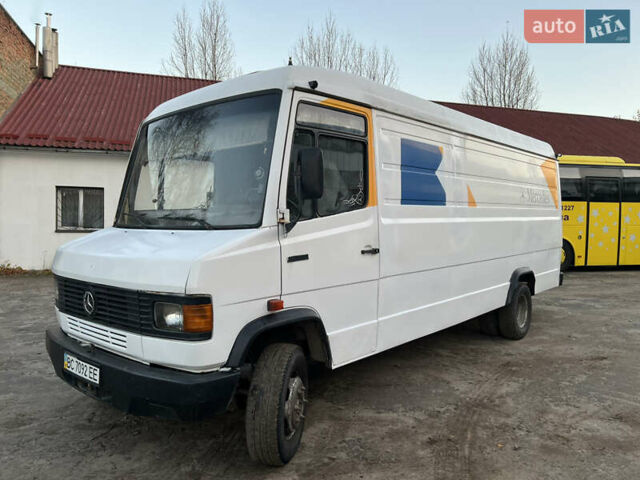 Білий Мерседес T2, об'ємом двигуна 3.97 л та пробігом 705 тис. км за 5500 $, фото 1 на Automoto.ua