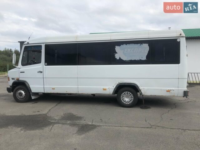 Белый Мерседес T2, объемом двигателя 3.97 л и пробегом 400 тыс. км за 5000 $, фото 1 на Automoto.ua
