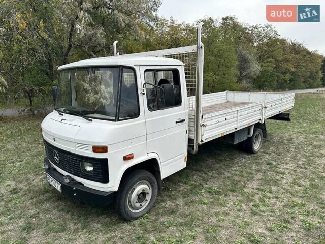 Белый Мерседес T2, объемом двигателя 3.78 л и пробегом 50 тыс. км за 6200 $, фото 1 на Automoto.ua