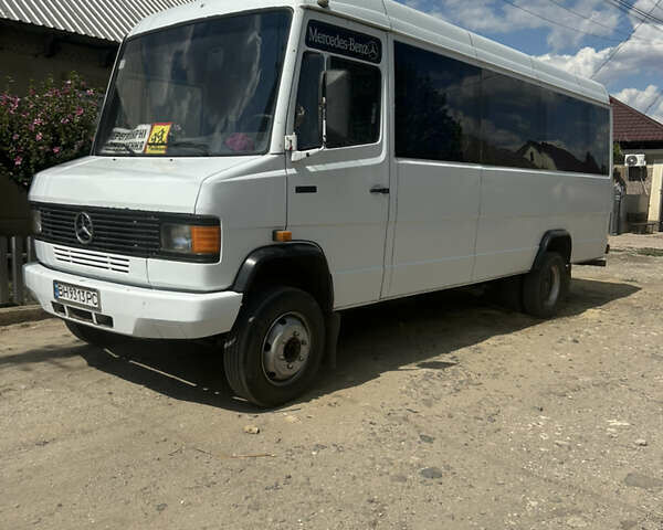 Білий Мерседес T2, об'ємом двигуна 3.97 л та пробігом 700 тис. км за 6000 $, фото 1 на Automoto.ua