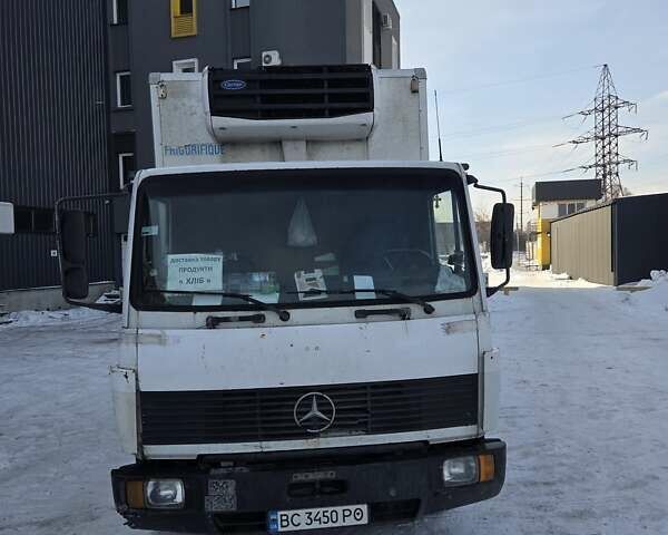 Білий Мерседес T2, об'ємом двигуна 6 л та пробігом 129 тис. км за 8900 $, фото 1 на Automoto.ua