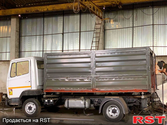 Белый Мерседес T2, объемом двигателя 4 л и пробегом 0 тыс. км за 15000 $, фото 1 на Automoto.ua