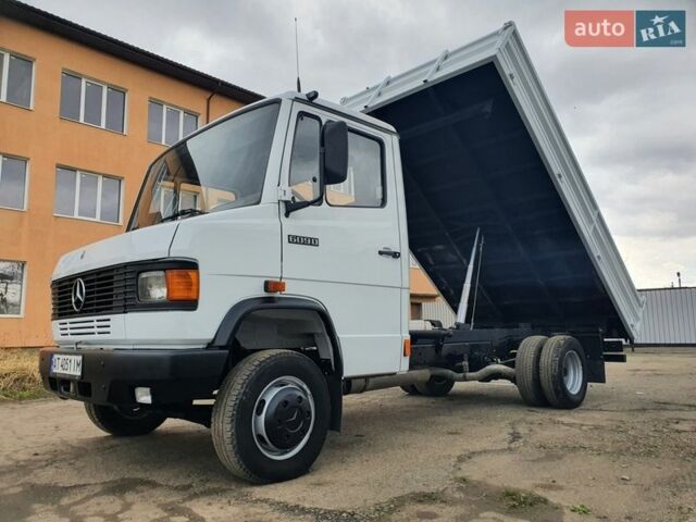 Белый Мерседес T2, объемом двигателя 3.97 л и пробегом 553 тыс. км за 15300 $, фото 1 на Automoto.ua