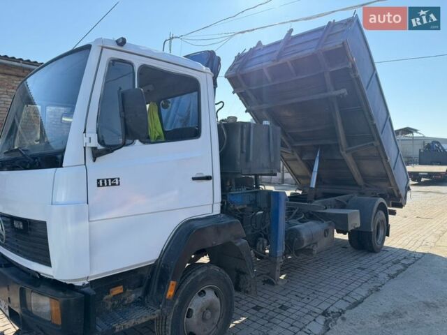 Білий Мерседес T2, об'ємом двигуна 6 л та пробігом 360 тис. км за 20500 $, фото 1 на Automoto.ua